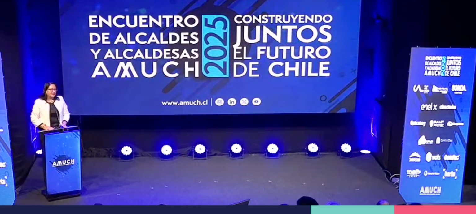 Imagen - “Todos los años encontramos lo mismo”: Contralora expuso ante alcaldes observaciones detectadas por CGR